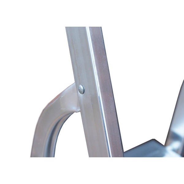 Стремянка  8 ступеней (166 см) алюминиевая Stairs